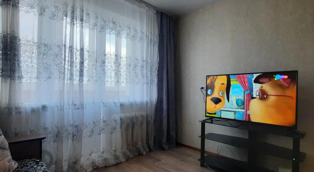 Иляна на улице Ватутина
