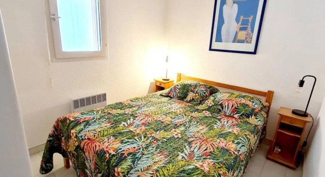 Appartement Six-Fours-les-Plages, 3 pièces, 6 personnes - FR-1-316-291, Забронировать Апартаменты/квартира Сис-Фур-Ле-Плаж Var coast