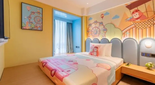Семейный люкс с 2 комнатами The G Shanghai