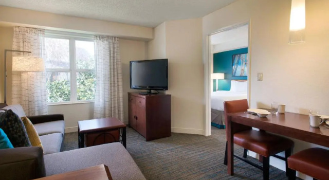 Люкс Residence Inn San Diego Sorrento Mesa/Sorrento Valley