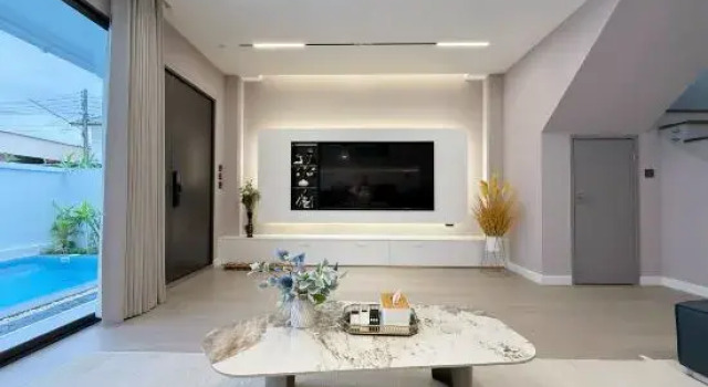 New luxury pool villa near Chiang Mai Old City, 4 bedrooms, 5 bathrooms, luxurious furnishings A4