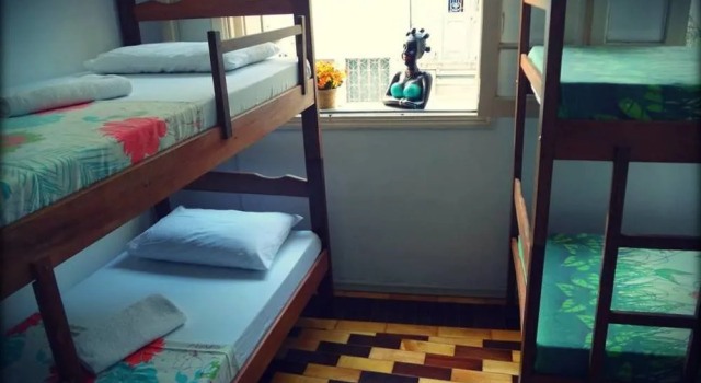 Casa da Escada Hostel