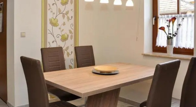 Pension Vier Napoleonslinden, Rezervați Apartament Auerstedt Weimarer Land