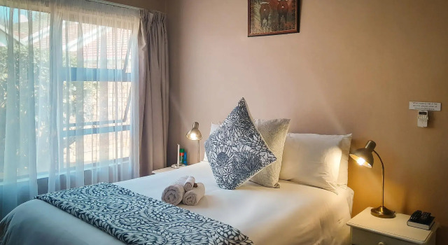 Woodpecker's Inn, Rezervovat Hotel Kempton Park Gauteng