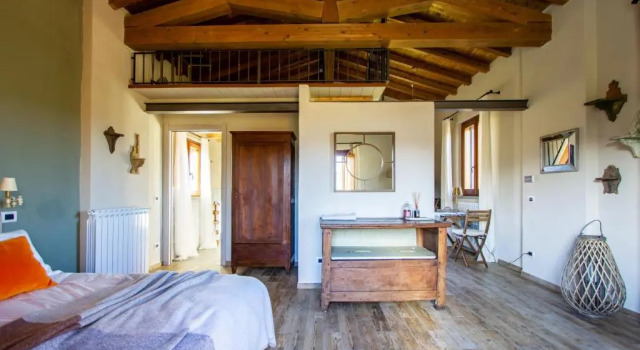 I Ginepri exclusive CountryHouse, 15pax, private pool, Aulla