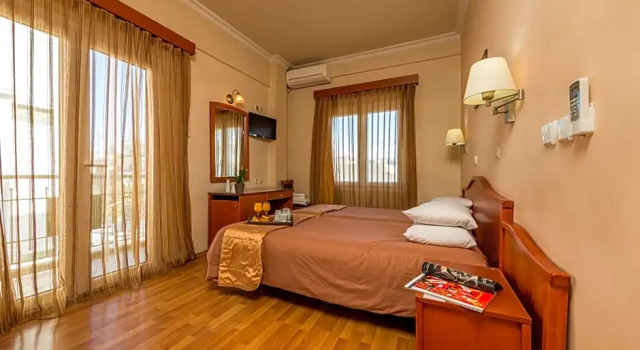 Номер Standard Lakonia Hotel