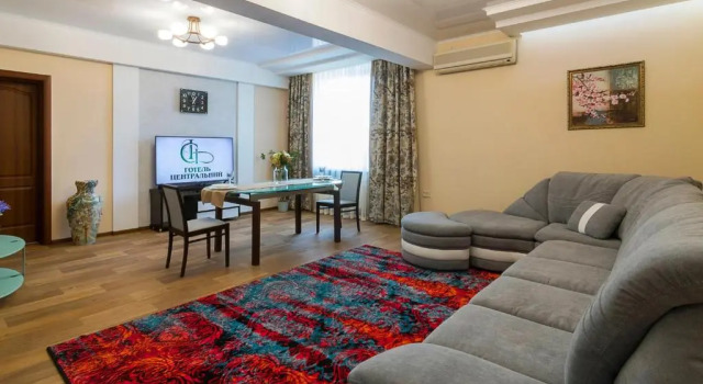 Апартаменты Luxury с 2 комнатами с красивым видом из окна Centralny Hotel