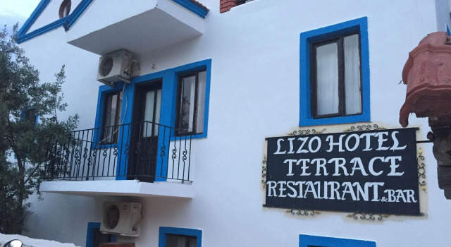 Lizo Hotel