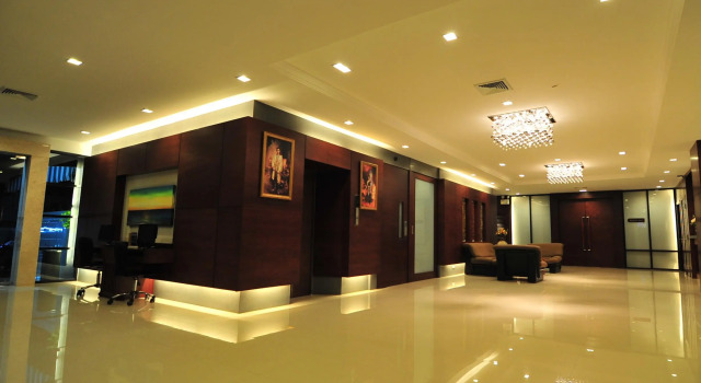 Navarat Heritage Hotel, Забронировать Отель Кампхэнгпхет Kamphang Phet Province