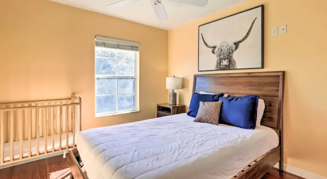 3 BR Townhome Pool Sleeps 8 - FLH 664