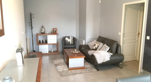 Apartment With 2 Bedrooms in Bagnolet, With Terrace and Wifi