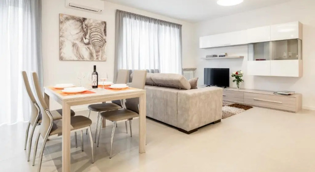 Апартаменты Deluxe Fior Apartments
