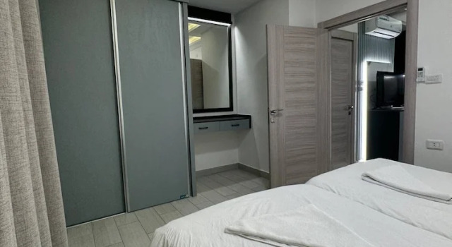 Апартаменты c 1 комнатой Luxury Room 03 Near Downtown