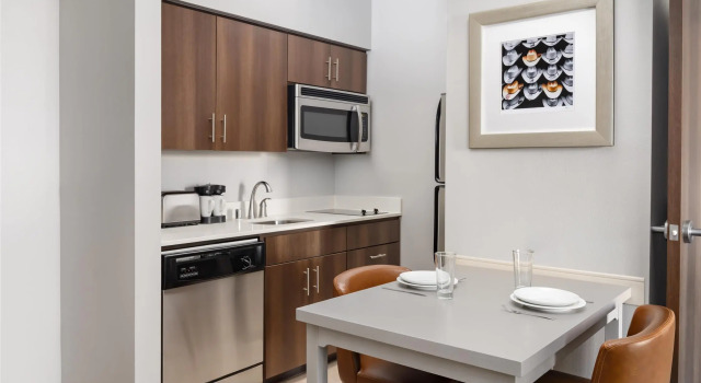 Номер Standard Homewood Suites by Hilton Midland