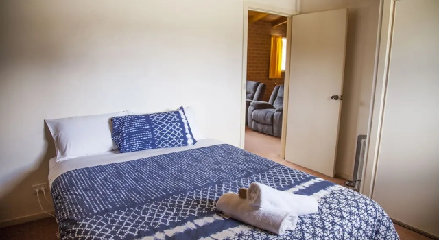 Семейные апартаменты с 2 комнатами Cherry Lane Apartments
