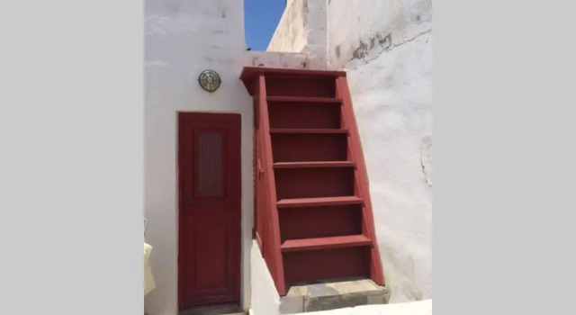 The Red-Fish House