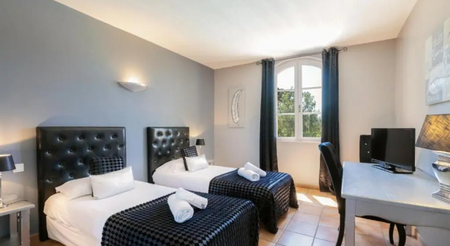 Standart oda La Bastide Saint Martin