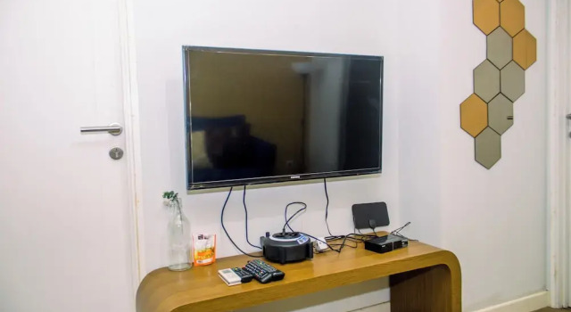 Cozy And Comfort 1Br With Walk In Closet At Pakubuwono Terrace Apartment, Book Apartment Jakarta Jakarta Province