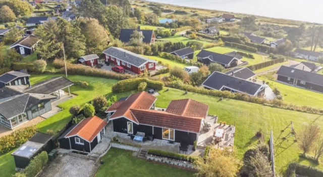 "Annesette" - 300m from the sea in Djursland and Mols, Rezervasyon Otel Vestjylland otoparklı oteller, Otopark