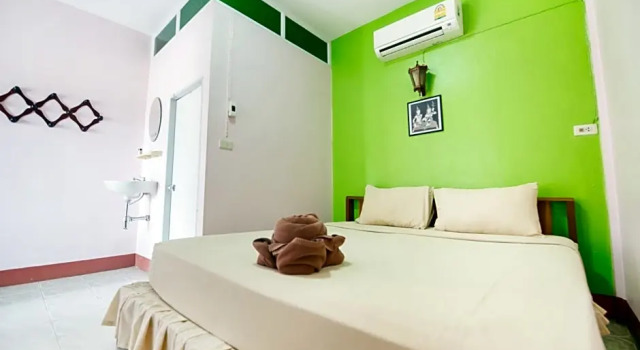 Номер Standard с видом на бассейн Pongphen Guesthouse