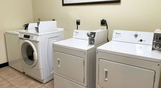 Hawthorn Extended Stay by Wyndham Port Arthur, Book Hotel Hoteller i Port Arthur med parkering, Parkering