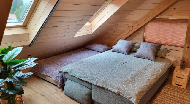 Cottage Happiness With Sauna and Natural Pool, Prenota Casa vacanze Hotel a Dolenjska con parcheggio, Parcheggio