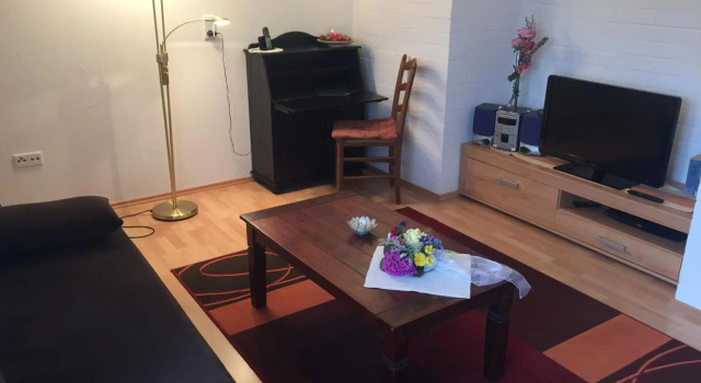 Ferienwohnung am Junkerbült, Забронировать Отель Отели и гостиницы Бад-Цвишенан, рядом с Zwischenahner Meer, Отель