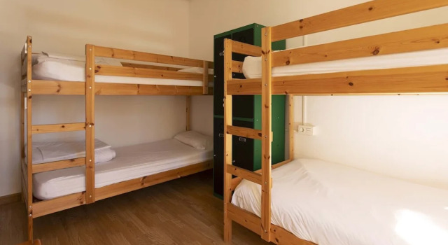 Кровать в общем номере Green Hostel Oviedo