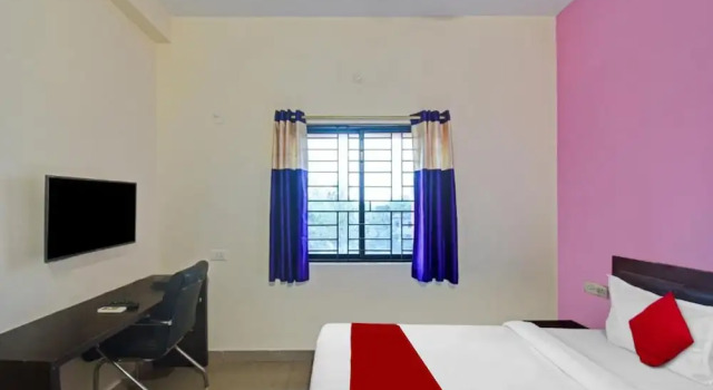 Hotel O SR PALACE, Prenota Hotel Hotel a Orissa con parcheggio, Parcheggio