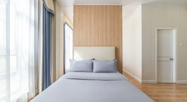 Люкс Business Uropa Garden Hotel