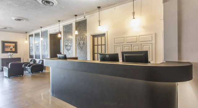 Le Granbyen, Book Hotel Hoteller i Eastern Townships med pool, Swimmingpool