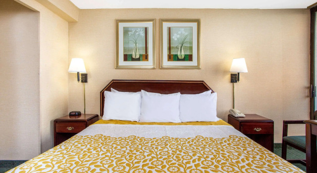 Ramada Limited College Park