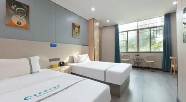 Люкс Yichun Stars Premium Hotel (Gaoshi Road)