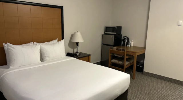 Anavada Inn & Suites Grande Prairie, Rezerwuj Hotel Grande Prairie Northern Alberta