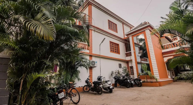 OYO 19027 Home Peaceful 2BHK Arambol, Prenota Hotel Arambol 