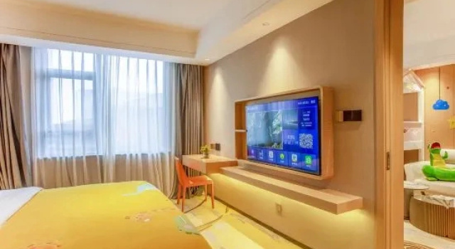 Двухместный семейный люкс Zigong Puda Hotel