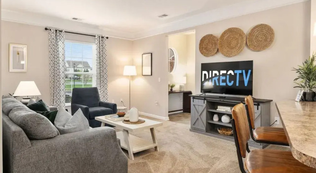 Апартаменты Ground Floor 2BR w Lux Amenities At Albany Glen