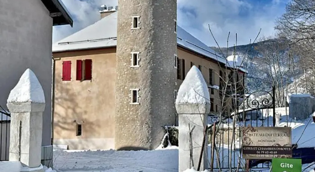 Chateau du Terrail, Забронировать Отель Отели Hautes-Alpes с парковкой, Парковка