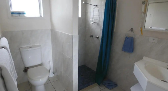 Студия Airlie Court Units