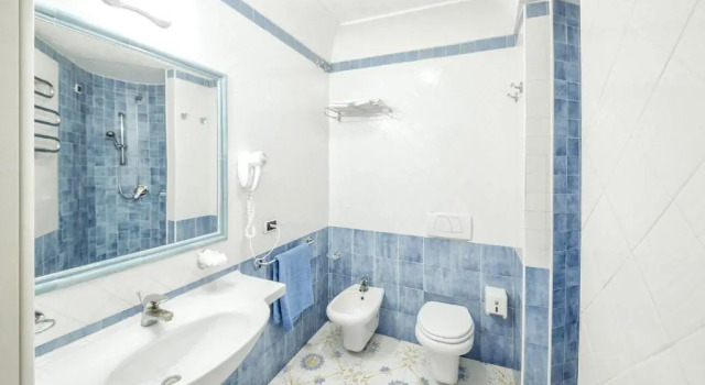 Четырёхместный номер Standard Hotel Terme Oriente - Beach & SPA