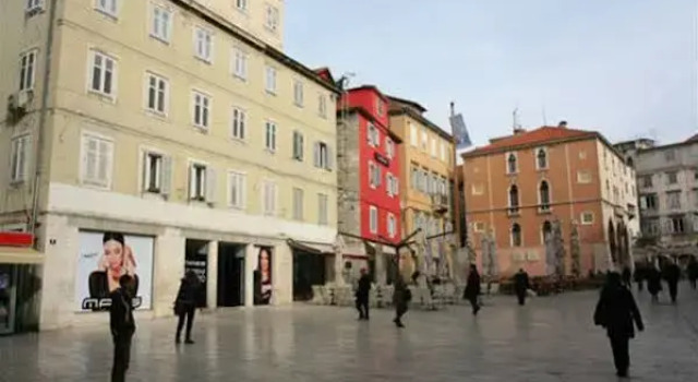 Split City Breaks, Prenota Appartamento Splitska 