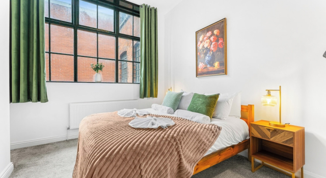 2 Double Beds - Sleeps 4 - Parking - Wifi, Забронировать Апартаменты/квартира Апартаменты Уэст-Мидлендс, Апартаменты/квартира