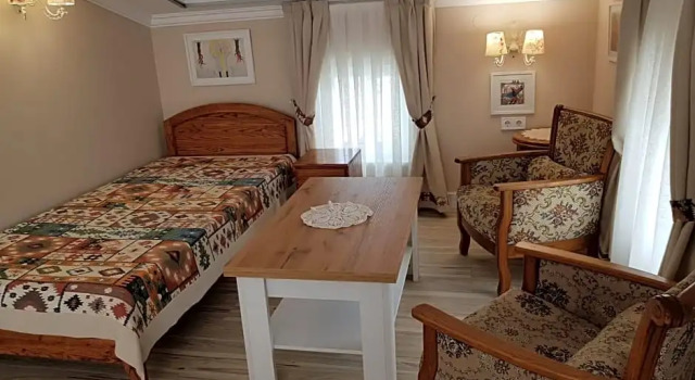 Номер Standard Мансарда Hotel Odeon