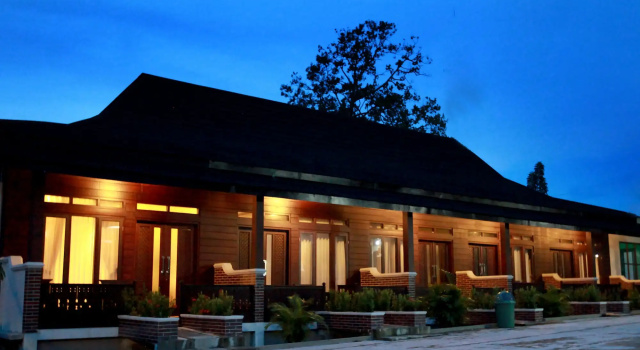 Green Tropical Village Hotel & Resort, Book Resort Belitung Belitung Island