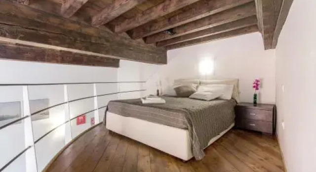Loft il Guelfo, Забронировать Отель Санта-Кроче Флоренция, рядом с Дом Буонаротти