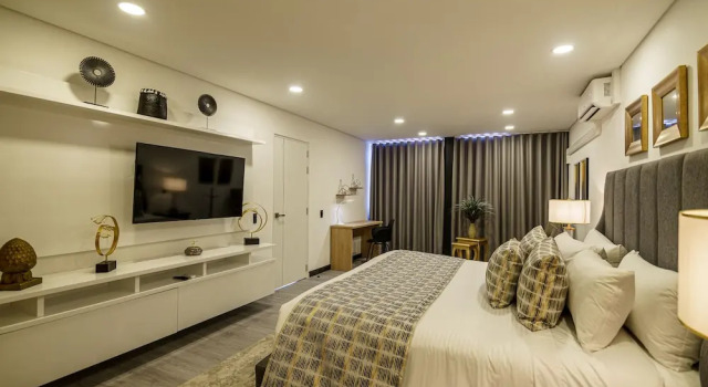 Апартаменты Premium с видом на город First Class Hotel