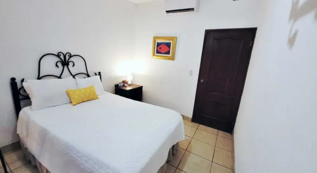 Villa Fontana Nesthost Stays, Prenota Villa Ville a Managua Region, Villa