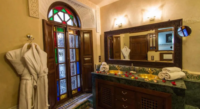 Люкс Riad Les Remparts De Fès