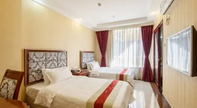Двухместный люкс Deluxe Zijingyuan Hotel
