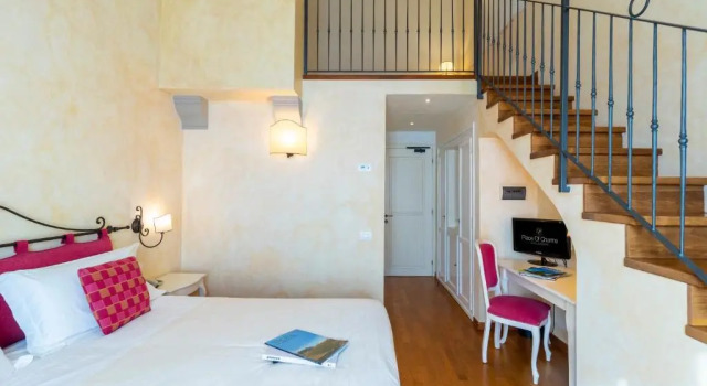 Двухместный номер Superior Отель Borgo di Cortefreda Relais